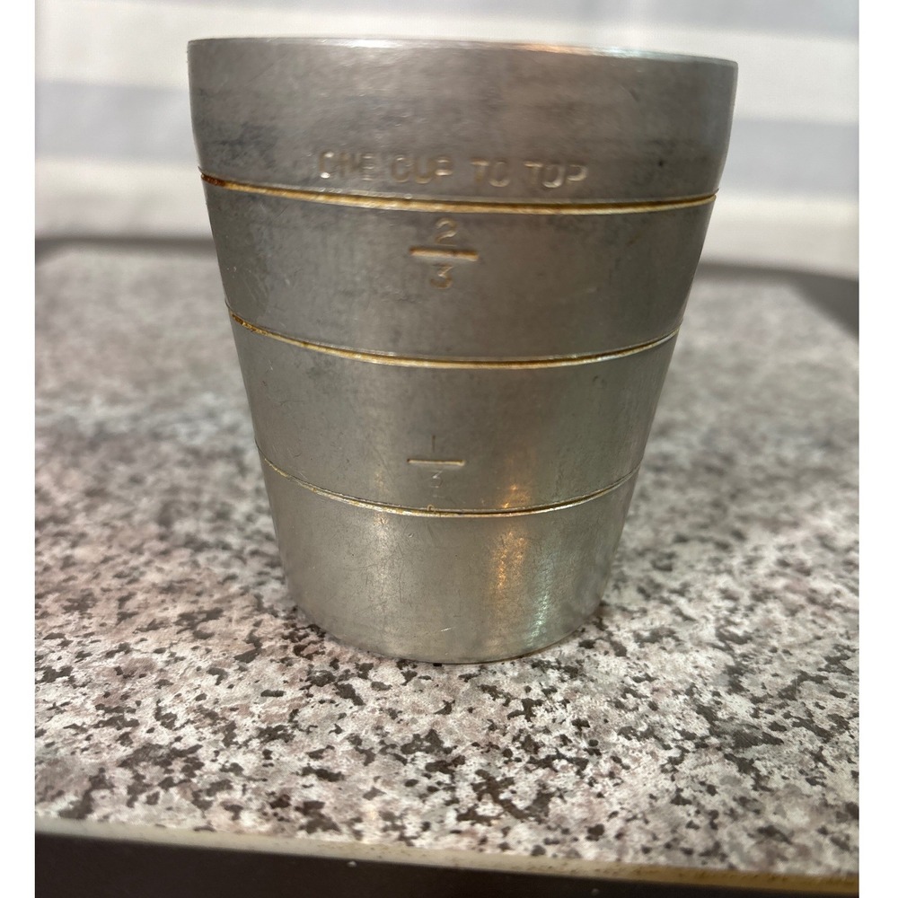 Vintage Mirro Aluminum Measuring Cup 1 Cup Capacity USA 2623M Retro Kitchen